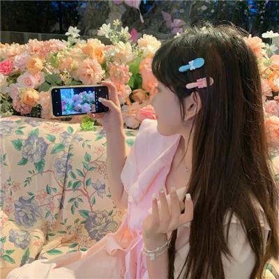 红伶歌女